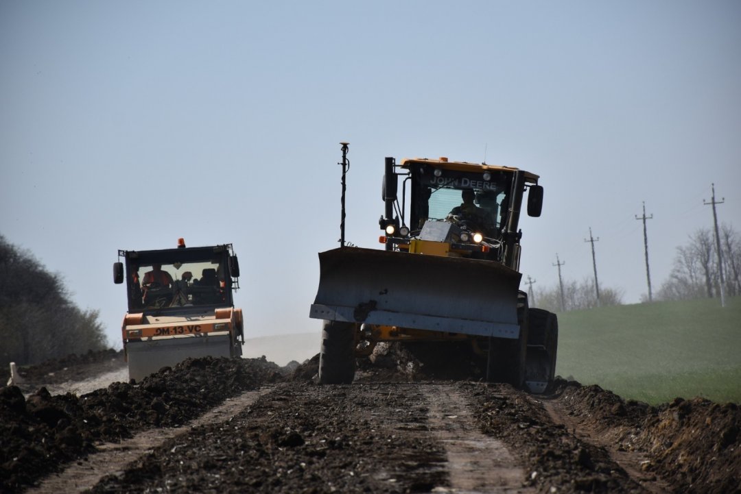 На Дону приведут к нормативу более 110 км сельских дорог по нацпроекту «Безопасные качественные дороги»